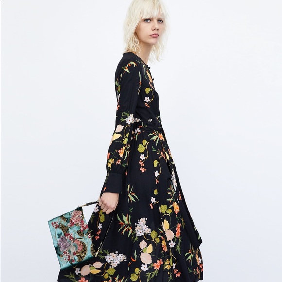 NWT Zara Floral Kimono Style Button Down Dress - Picture 2 of 8